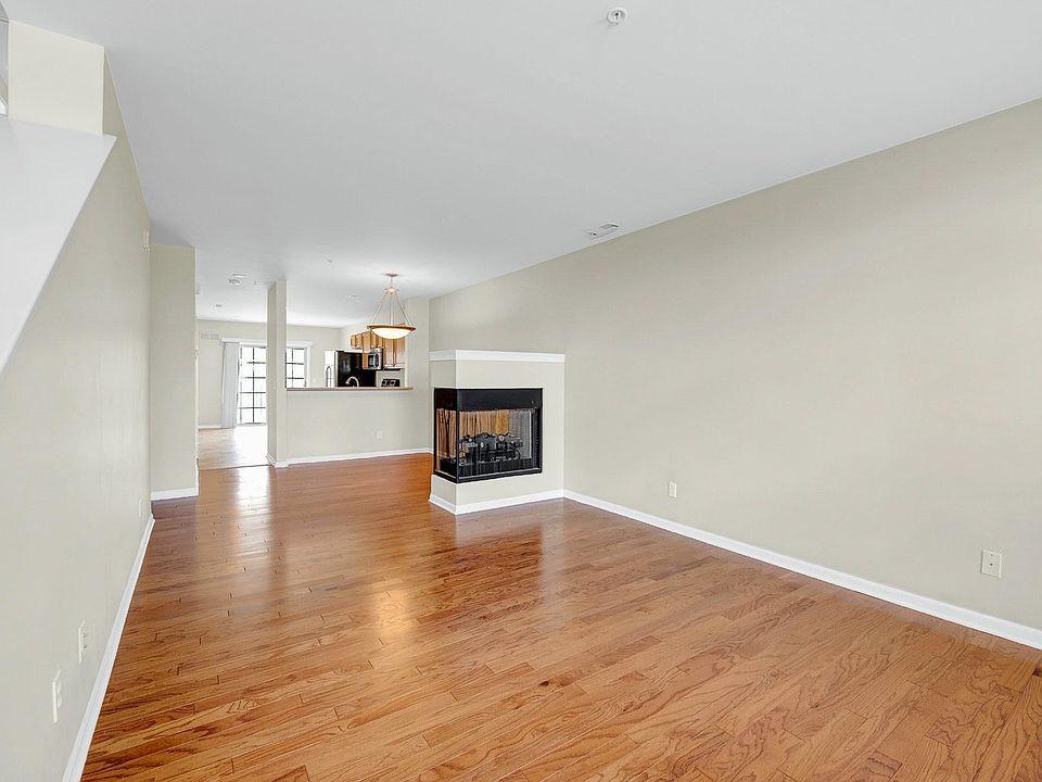 Living room with gas fireplace