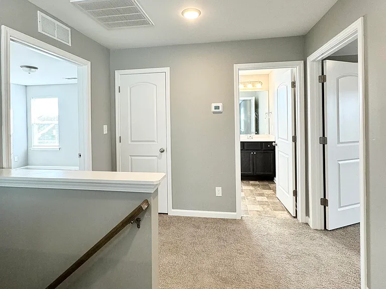 8077 Driftwood Loop — Photo 30