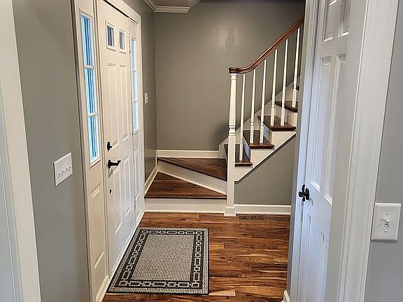 2nd image of 11930 Eagle Creek Pl