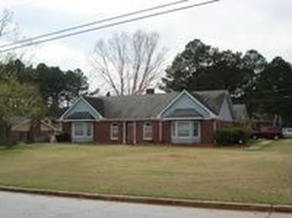 3869 Hunters Xing NW, Conyers, GA 30012
