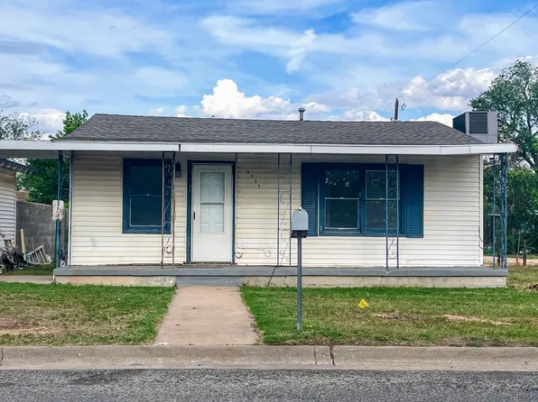 3702 Beaumont Ave, Snyder, TX 79549