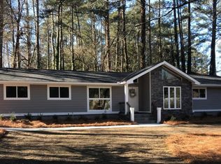 3181 Mountain Creek Ln, Roswell, GA 30075