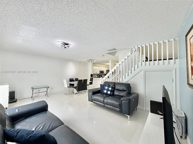 20807 NW 1st St #20807 — Photo 9