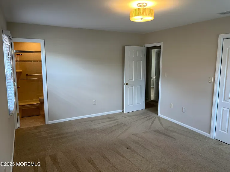 32 Idlewild Ln — Photo 25