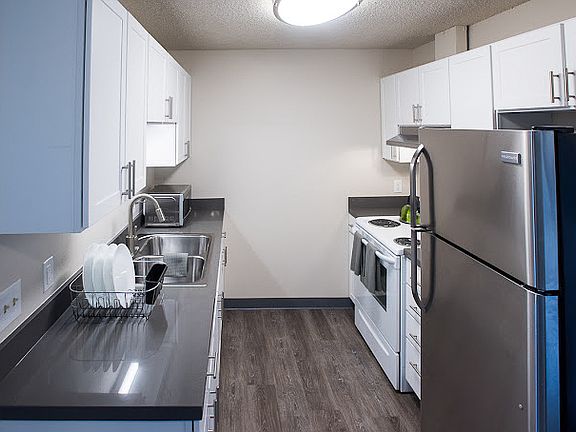 3rd image of 574 E 23rd St #6-2162-16