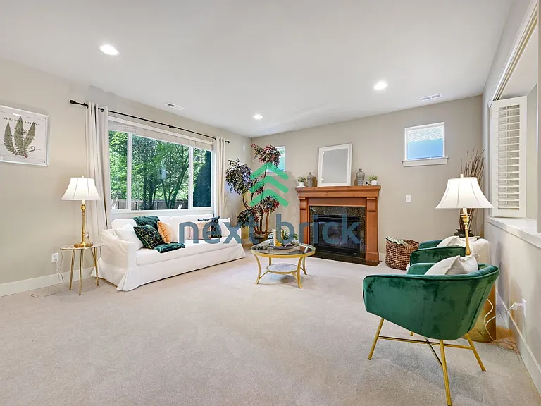 8627 Swenson Dr SE — Photo 4