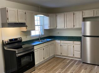 754 Woodbriar Trl UNIT 7, Mount Airy, NC 27030
