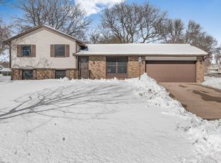 7790 Inskip Trl S, Cottage Grove, MN 55016