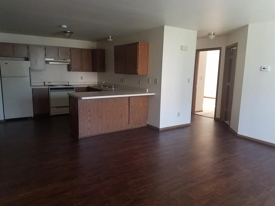 W171S7576 Lannon Dr
