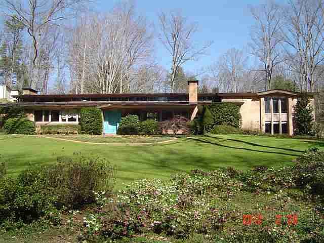 1st image of 1450 Thornwood Dr