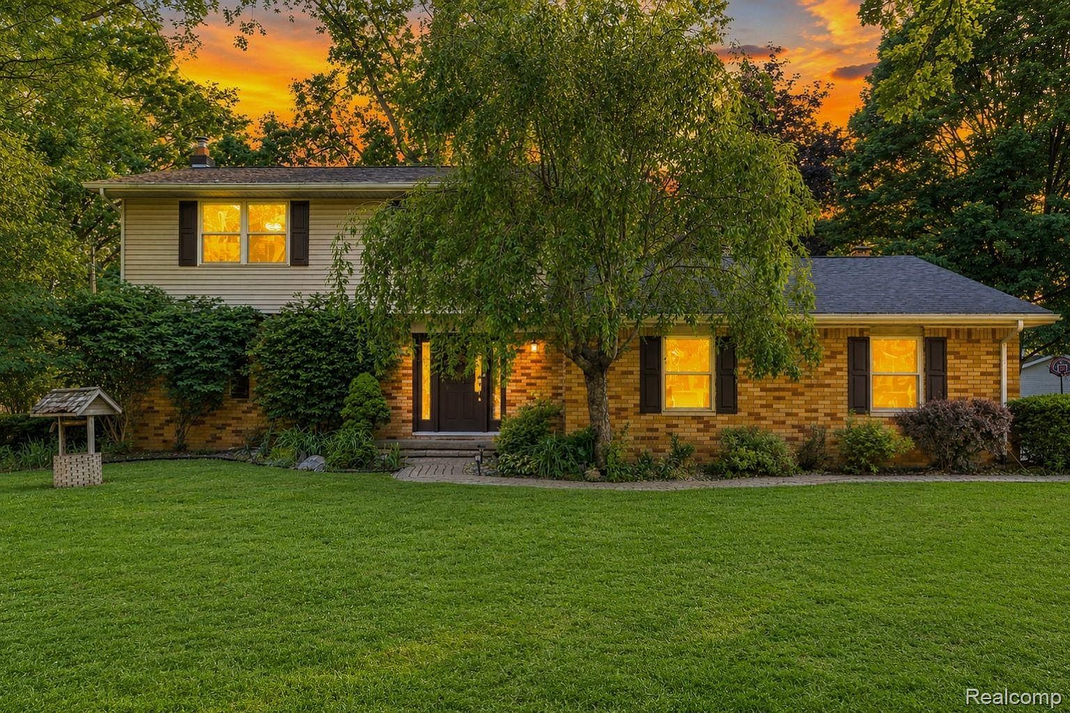 6218 McKenzie Dr, Flint, MI 48507 | Zillow