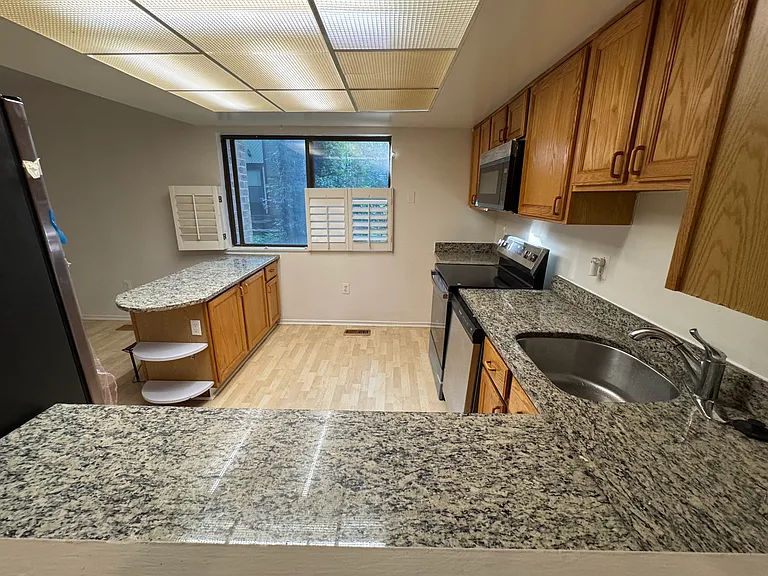 5808 Jacksons Oak Ct — Photo 3