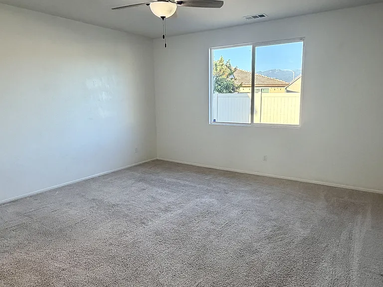 914 Haviture Way — Photo 12