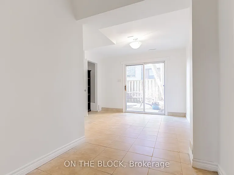 47 Carleton Pl — Photo 35