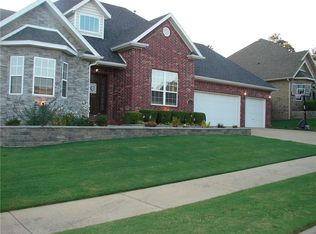 2519 S Horizon Blvd, Rogers, AR 72758