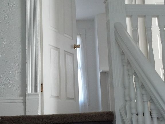 stairs to 2nd floor