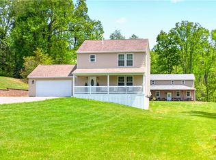 429 Braden School Rd, Beaver Falls, PA 15010