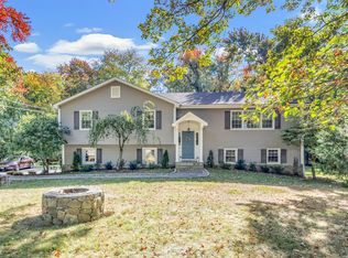 405 Eden Rd, Stamford, CT 06907