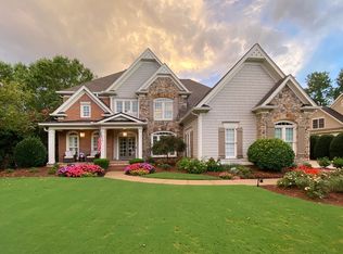 5273 Aldeburgh Dr, Suwanee, GA 30024