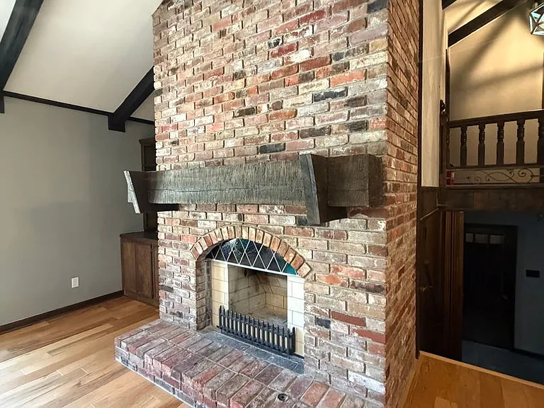 1101 Silverwood Cv — Photo 11