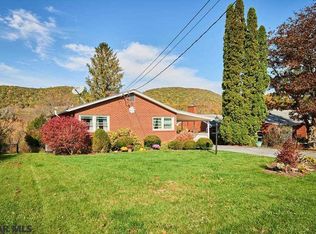 537 E Beaver St, Bellefonte, PA 16823