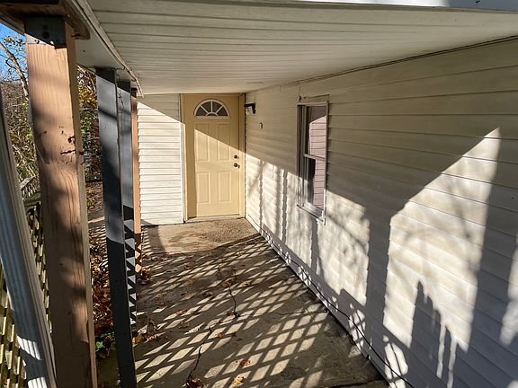 2nd image of 241 Main St APT C