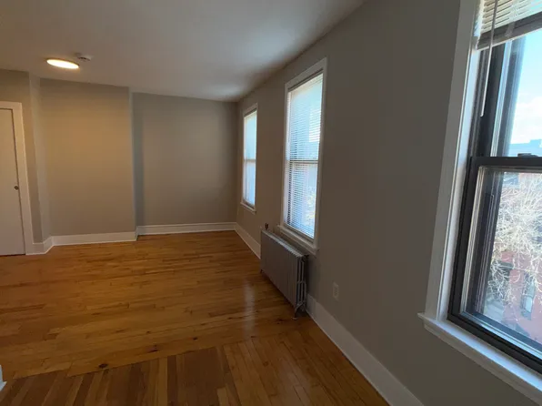 39 Beacon St #3, Chelsea, MA 02150