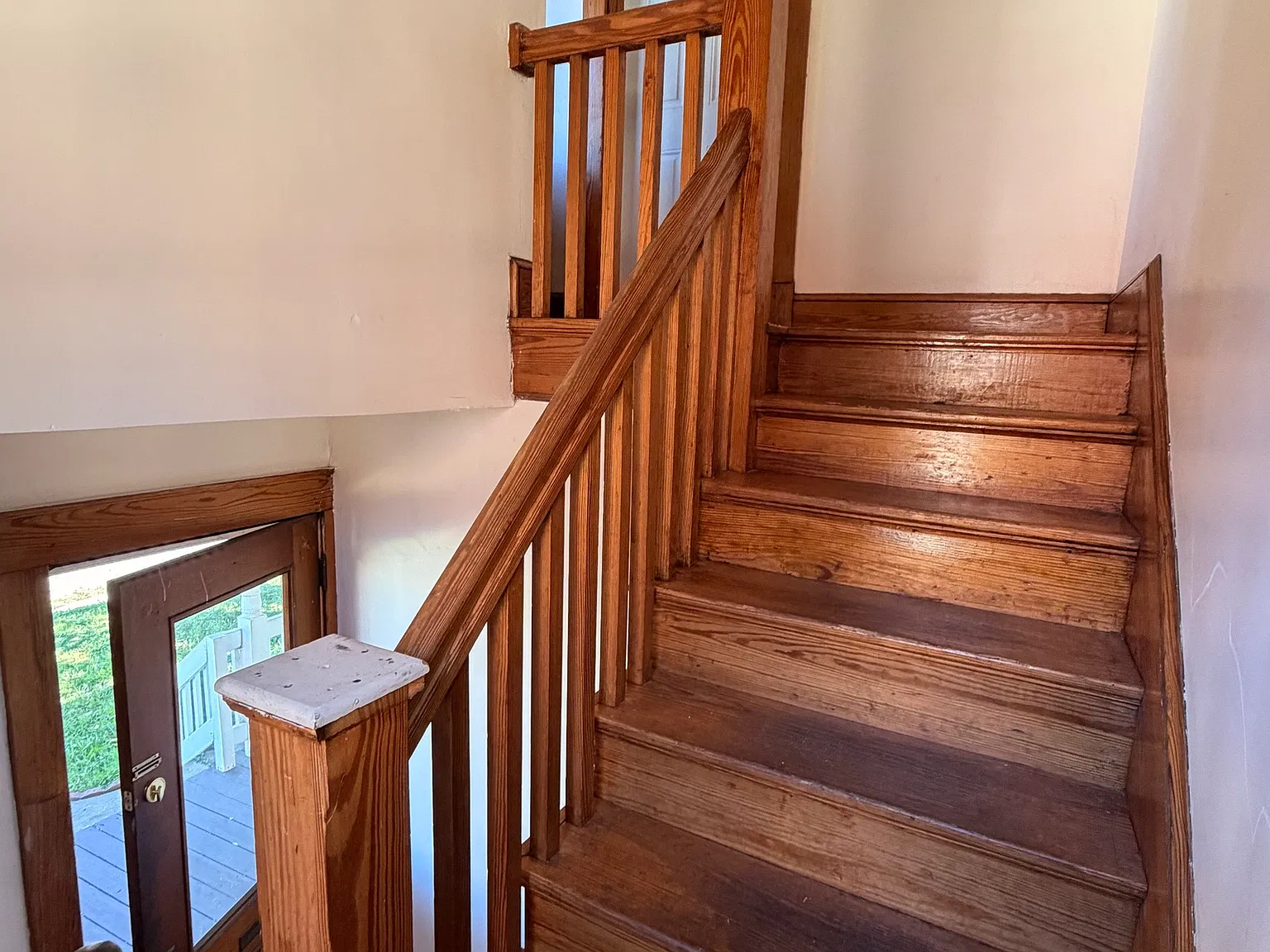 2 bed, 1.0 bath, 1200 sqft, $1,850 — Photo 3