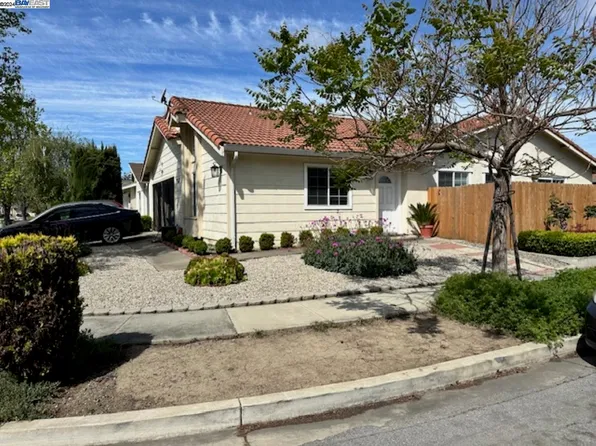 4426 Macbeth Cir, Fremont, CA 94555
