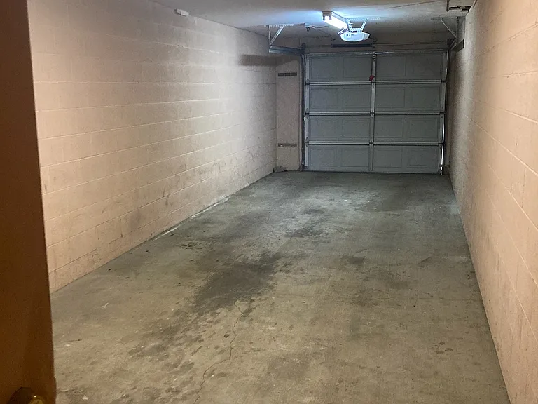 Large tandem garage