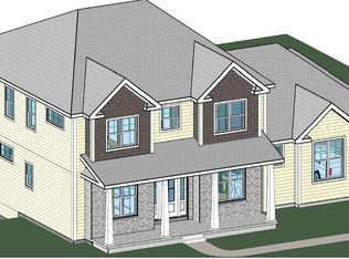 10601 Tree Sparrow Dr, Mequon, WI 53097