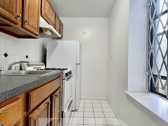 4th image of 269 Prospect Pl APT 1E