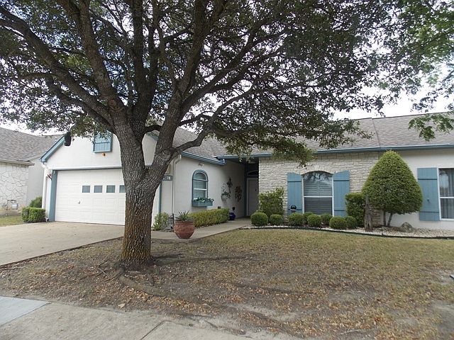 1st image of 1028 Edinburgh Dr