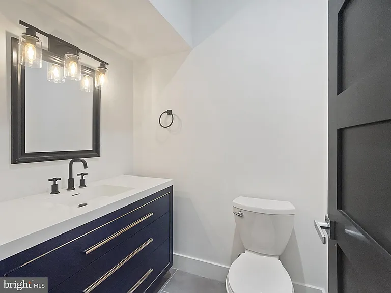 2228 13th St NW #3 — Photo 13