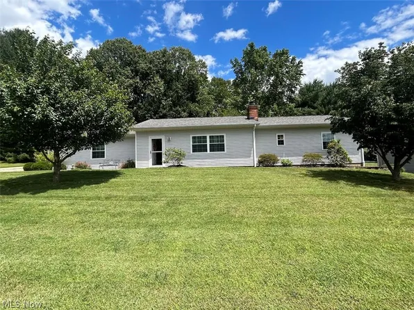 109 Del Ray Dr, Marietta, OH 45750
