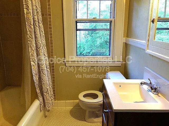 1617 Fountain View St — Photo 8