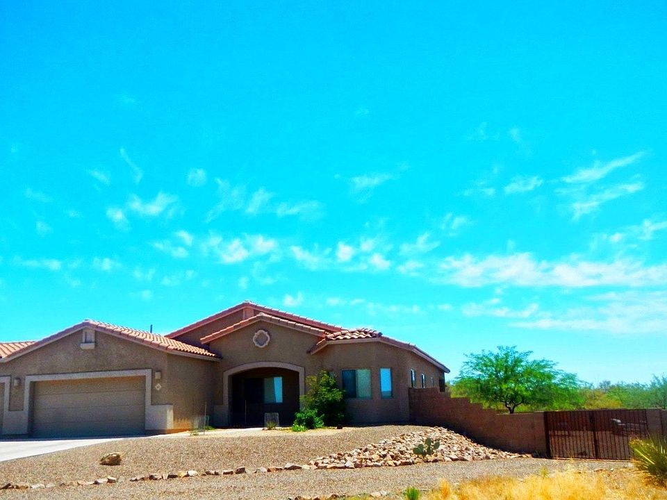 1st image of 825 N Drystone Ct
