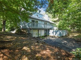 473 Chimney Sweep Hill Rd, Glastonbury, CT 06033