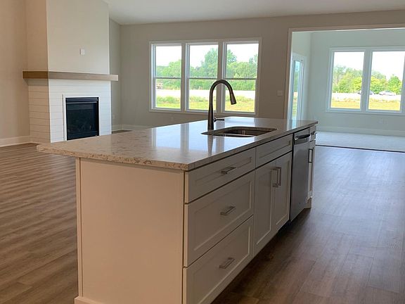 5th image of 4716 Dune Grass Ln #51