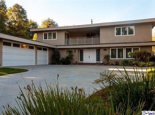 3532 Emerald Isle Dr, Glendale, CA 91206