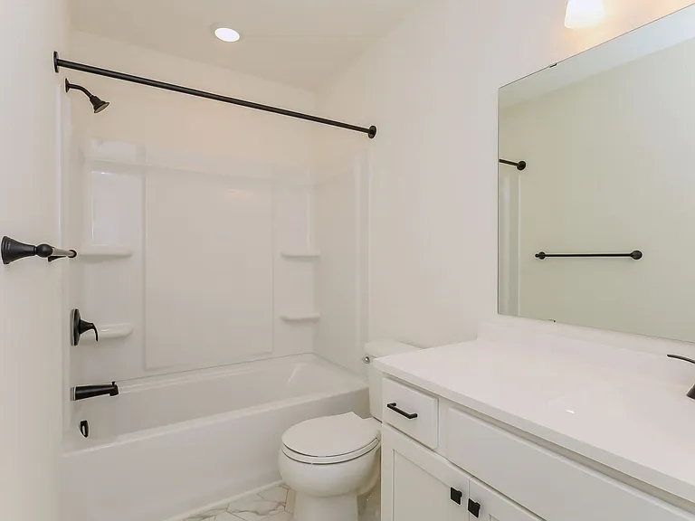 8051 Moonlight Creek Ln — Photo 16