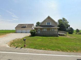 6756 S State Route 19, Mentone, IN 46539