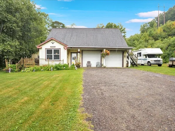 1300 River Road, Moretown, VT 05602