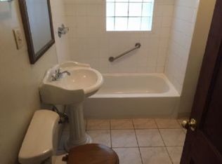 7305 S Dante Ave #1, Chicago, IL 60619