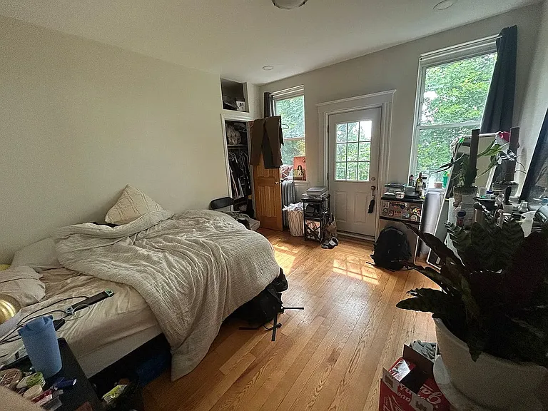 16 Copenger St #2B — Photo 7