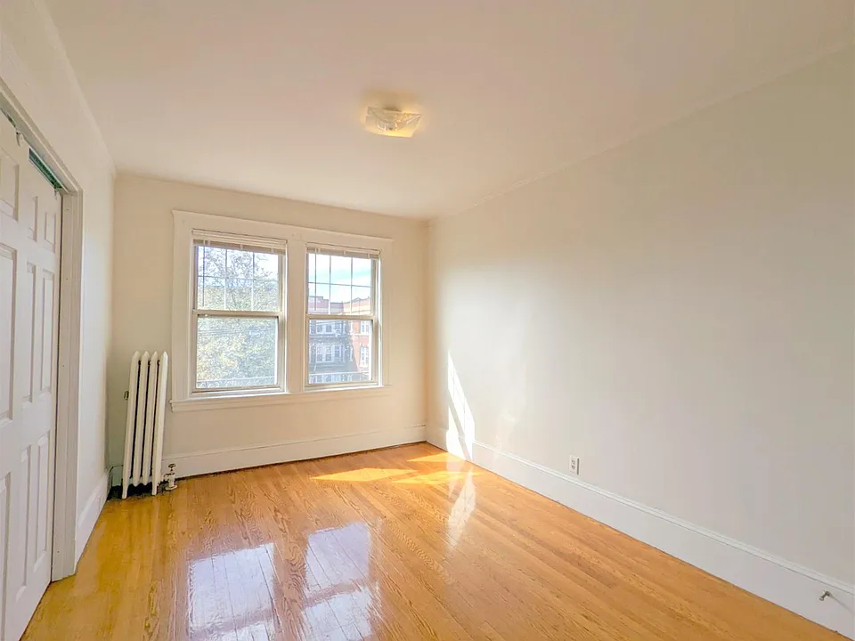 155 Summer St #16