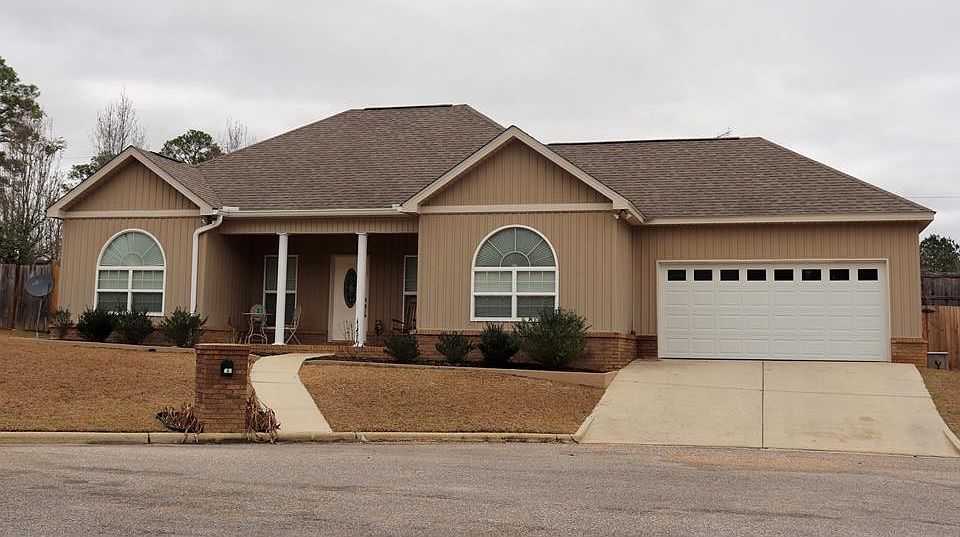 1st image of 105 Whaley Ct