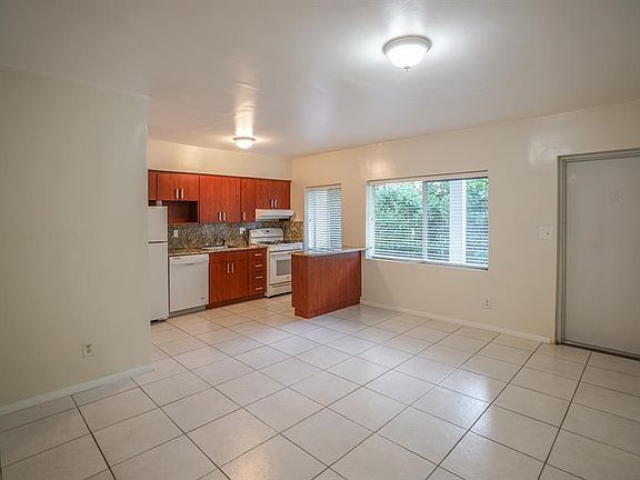 5th image of 666 NE 80th St Unit 3-666-03