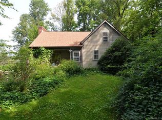 45 Hager Rd, Woodstock, CT 06281