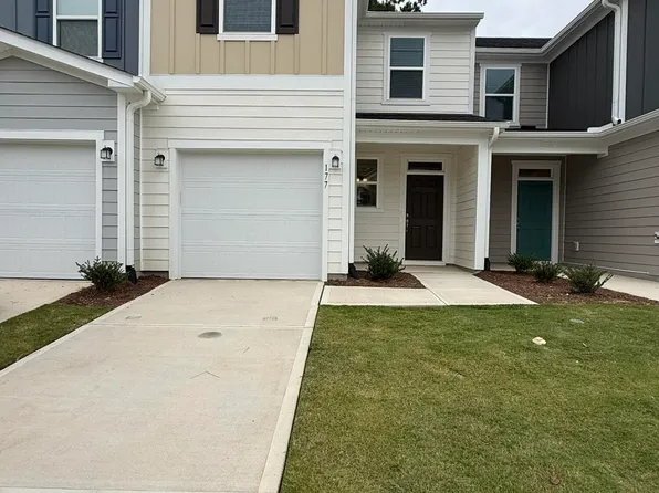 177 Parker Ln, Mebane, NC 27302